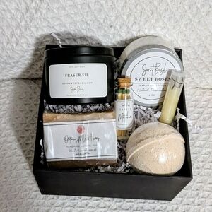 Sweet Basil Essential Luxury Spa  Pamper Gift Set
